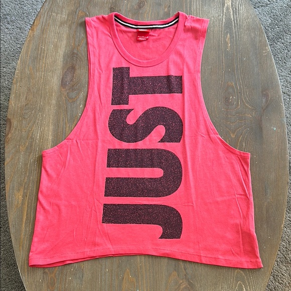 Nike Tops - Nike Muscle Tee with Cut Out Arms